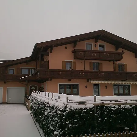 Apartment Andreas Hofer *